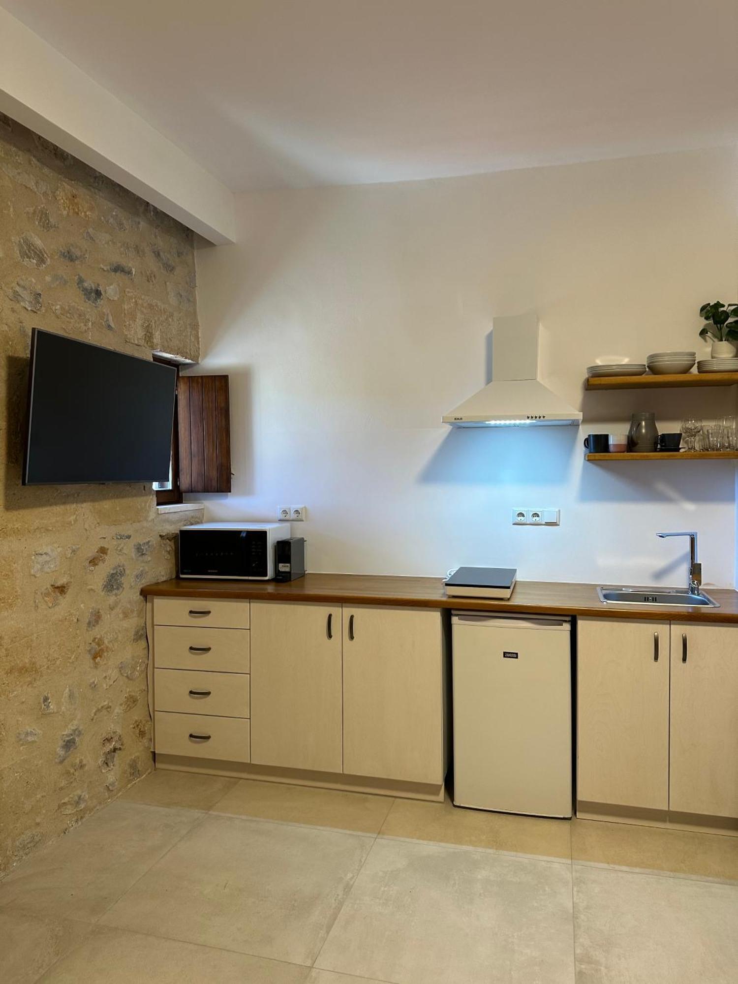 Papanestoras Apartments 카르다밀리 외부 사진
