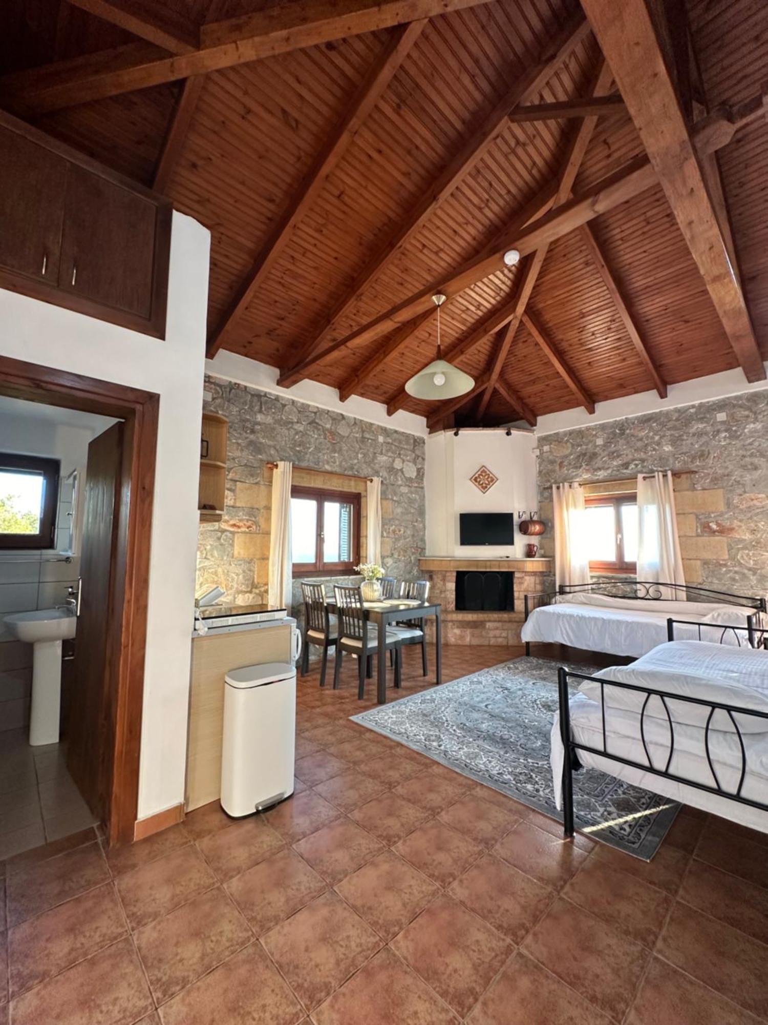 Papanestoras Apartments 카르다밀리 외부 사진